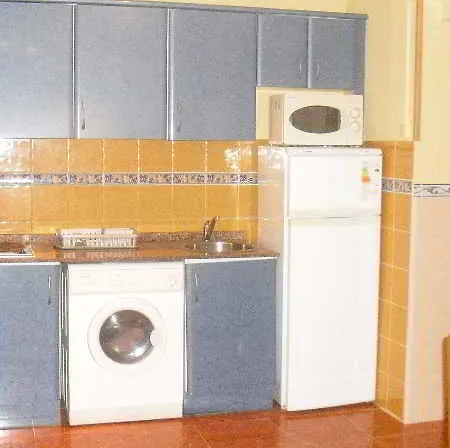 Hotel Realrent Tres Carabelas