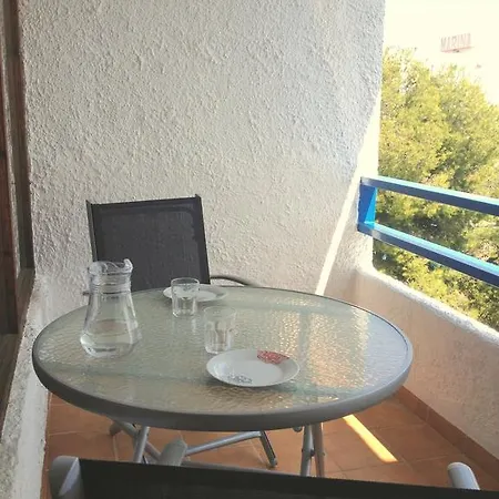 Hotel Realrent Tres Carabelas 2*