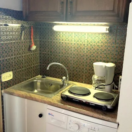 Hotel Realrent Tres Carabelas